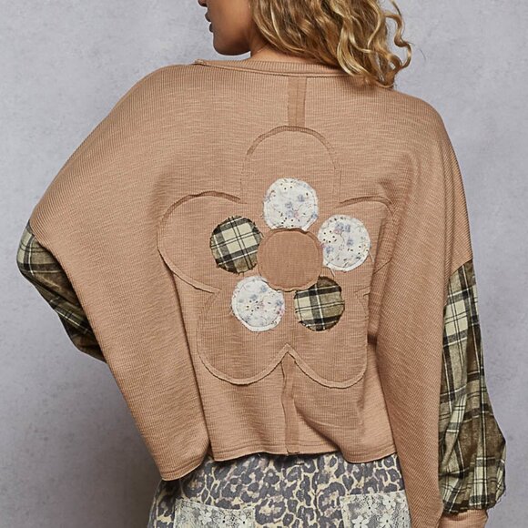 #117 POL Round Neck Balloon Sleeve Top - Picture 7 of 7